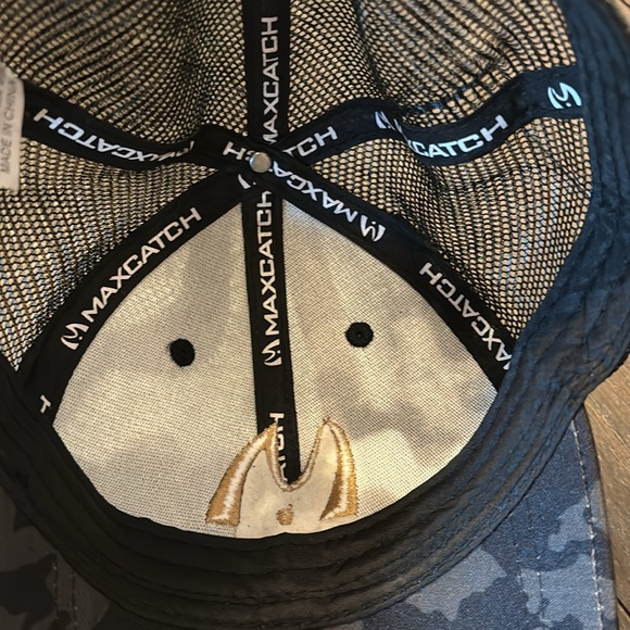 Maxcatch fishing hat with adjustable back - Picture 6 of 6